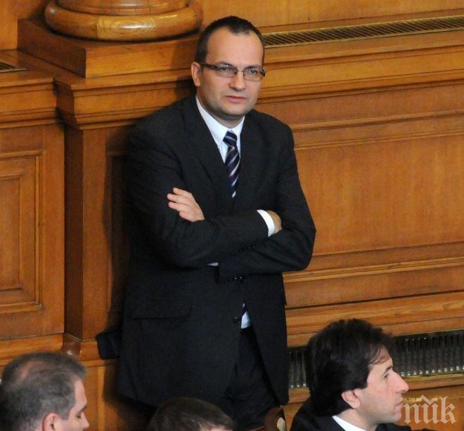 Мартин Димитров: Не смятам, че избори 2 в 1 ще усложнят гласуването
