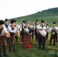 400 гайдари възраждат Роженския събор