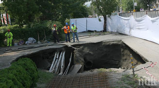 Държавата дала още 23 млн. лв. на СО за метрото при кратера на Черни връх