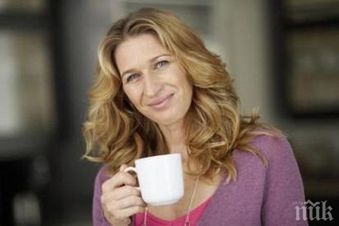 Щефи Граф: Джокович може да спечели четирите турнира от Шлема в един сезон
