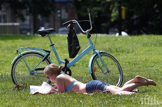 Истинско лято през уикенда - температурите се повишават