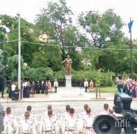 Росен Плевнелиев: Строят се паметници на комунизма, но не и на велики българи