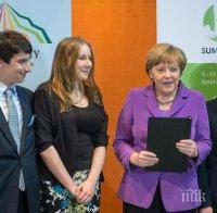 Ангела Меркел сравни 