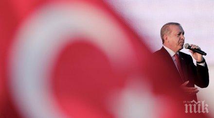 блумбърг ердоган достигнал върха своята мощ