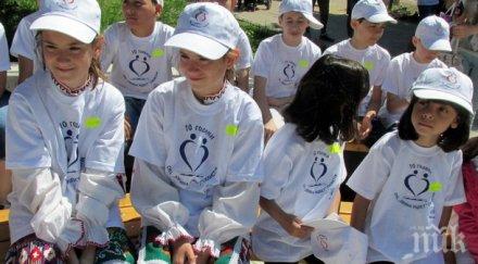 повече двойки близнаци празнуваха силистра