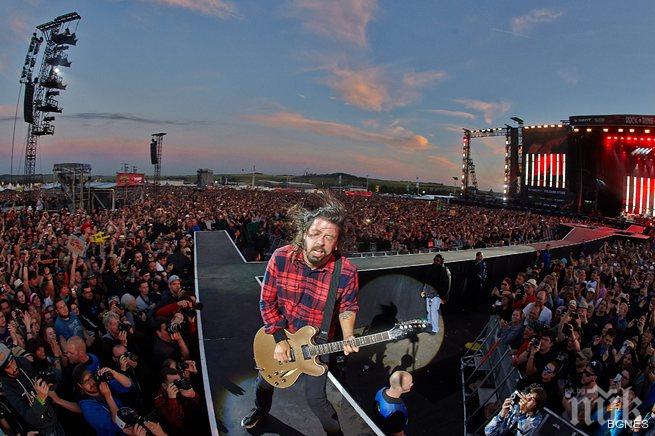 Алтернативна американска рок атака удари в Германия