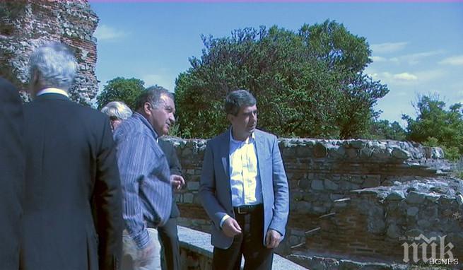 Президентът посети курорта Хисаря, разгледа археологията