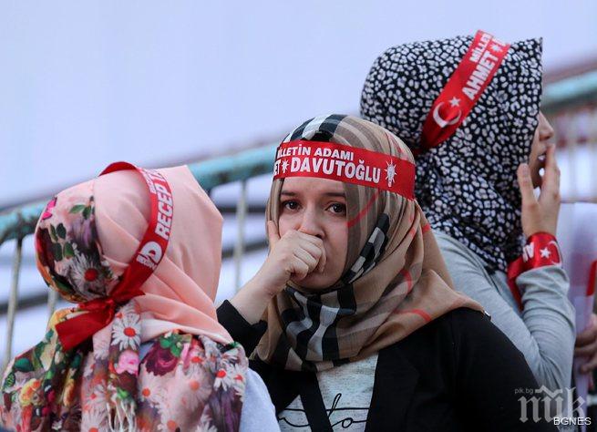 Ердоган не успя с мнозинството, кюрдите празнуват