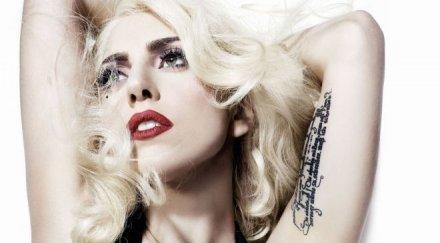 лейди гага отново разголи снимки