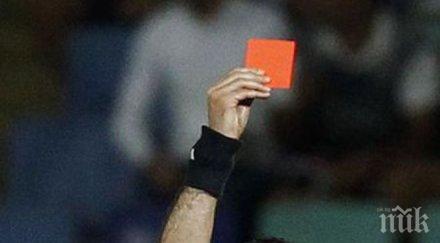 норвегия изгониха футболист гей