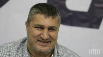 любо ганев поведе волейболистките баку