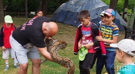 екзотични животни радват варненските деца