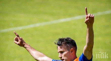 лацио отрече интерес ван перси