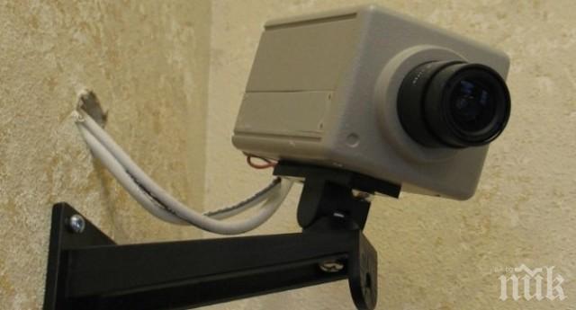 Монтират камери в Гърмен заради ромите
