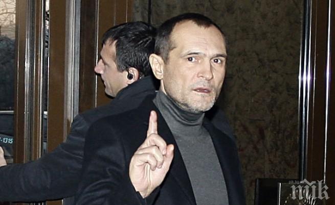Васил Божков събира всички, които искат да помогнат на ЦСКА