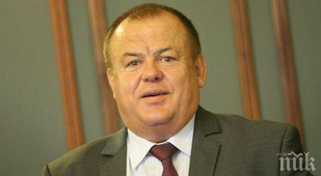 Депутат от ДПС: Дуализмът в управлението на военно-промишления комплекс вреди на развитието му
