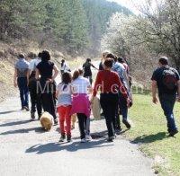 Туристи от цяла България атакуват връх Руй