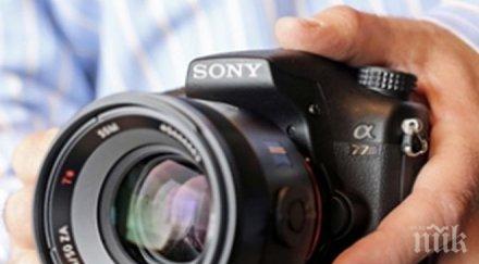 абитуриент изнудва ученичка порно снимки пращал майка