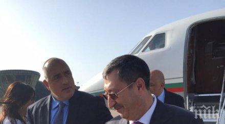 първо пик премиерът борисов кацна азербайджан снимки