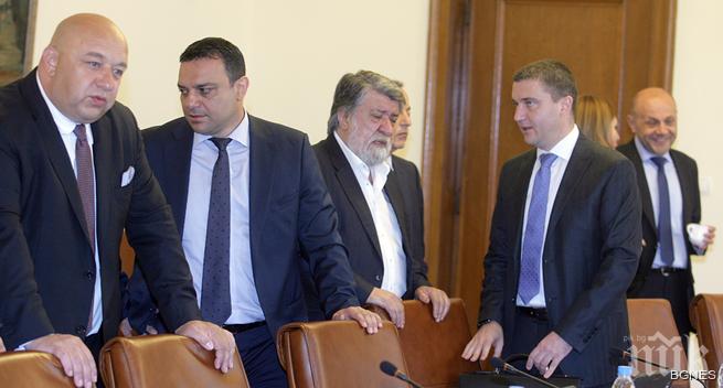 Кралев представи инвестиционна програма за близо 35 милиона