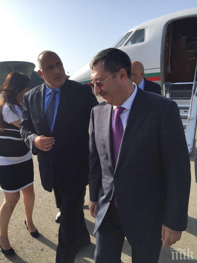 Първо в ПИК! Премиерът Борисов кацна в Азербайджан (снимки)