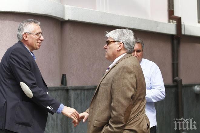 Започна срещата на Васил Божков със съмишлениците, вижте кои присъстват (снимки)