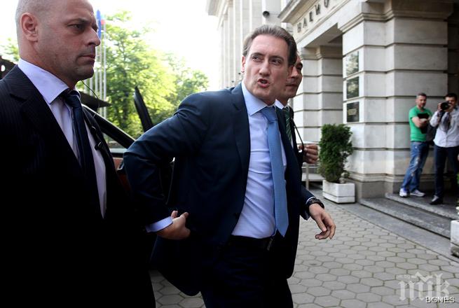 Домусчиев: КЕВР ще унищожи цели отрасли в икономиката