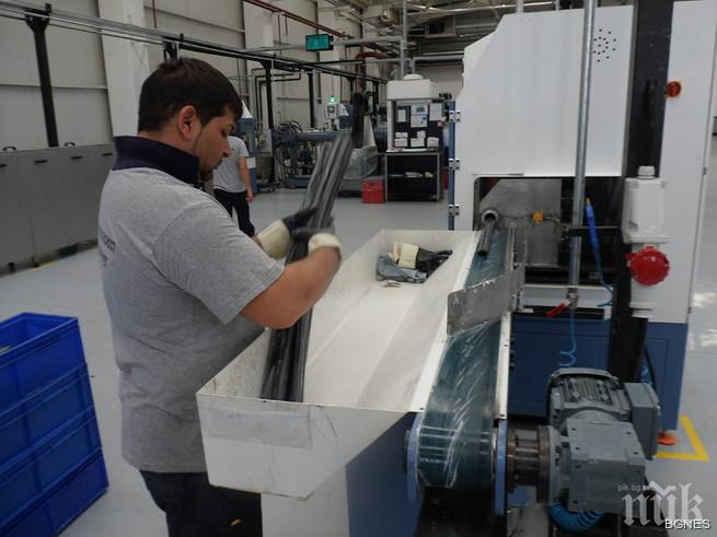 Топикономист: Източна Европа спечели от понижаването на петрола 