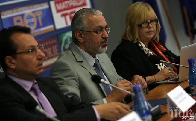 Десните: Пенсионната реформа не обслужва интересите на отделния човек