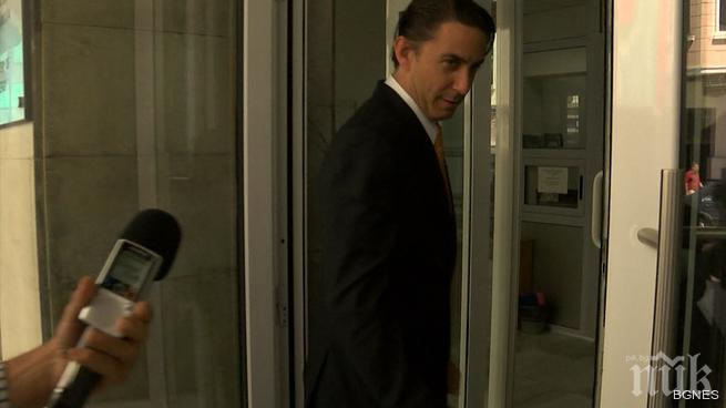 Хохстейн: Очаквам добър разговор с Петкова