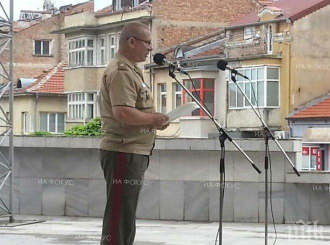 След среща с Ненчев ген. Шивиков подаде оставка