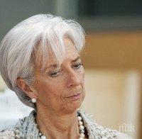 МВФ: Украйна не може да плаща дългове с държавния резерв