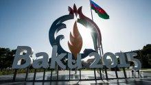 Мария Гроздева развя българското знаме на Олимпийския стадион в Баку