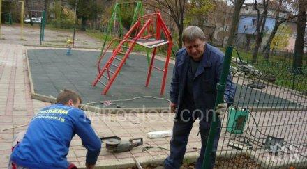 гражданско сдружение събра 2000 детска площадка радомир