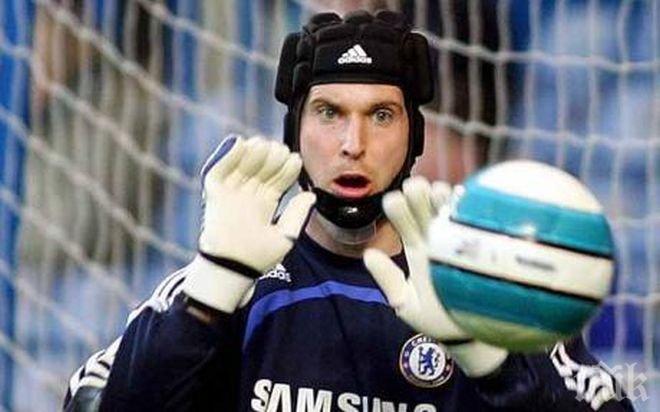 Арсенал плаща 11 милиона и взима Чех още следващата седмица