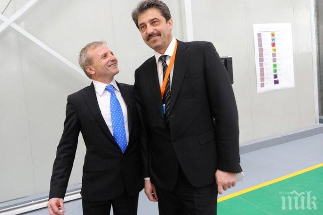 СКАНДАЛ В ПИК! Съдийка, близка до Гриша Ганчев, помага на Цветан Василев да замете следите си в ТВ7 и да прикрие кражбата на 300 млн. лв.