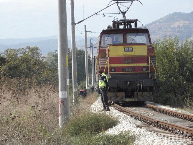 Човек е починал, блъснат от влака Благоевград - Кулата