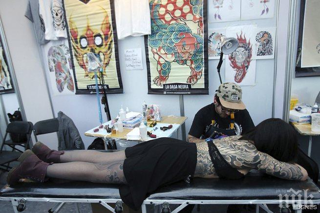 Оперираха здрава жена от рак заради татуировки