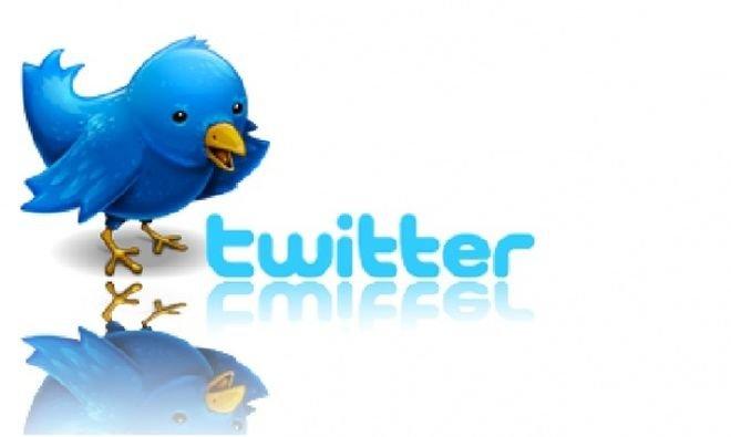 Туитър маха лимита за лични съобщения