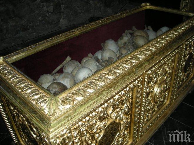 Идете и вижте черепите в Батак