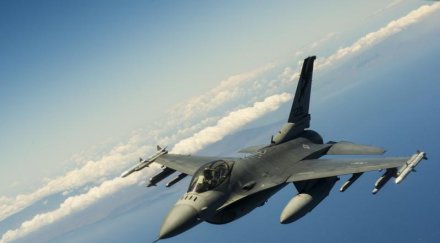 хареса самолети трета употреба чудовищна цена