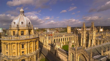 индипендънт великобритания дискриминира българските студенти