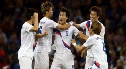 японец канада играе южна корея