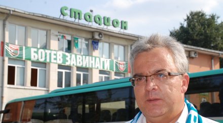 кметът враца отряза левски литекс играчи