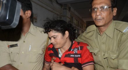 100 починали необичайния студ индия