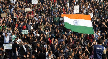 изпращаме годината евро протестите