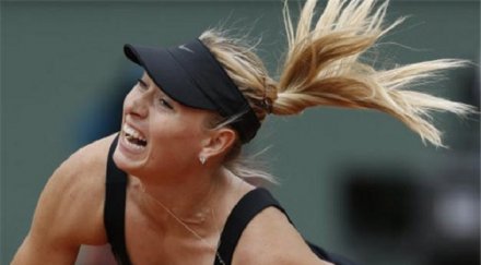 шарапова контузи напусна бризбейн