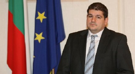 депутат герб знае гласуваме референдума