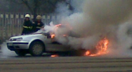 лек автомобил взриви движение булситняково снимки