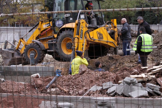 Държат село 3 седмици без вода